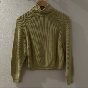 Lululemon sweater S size